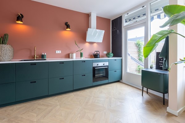 Medium property photo - Opperland 4, 4614 GB Bergen op Zoom